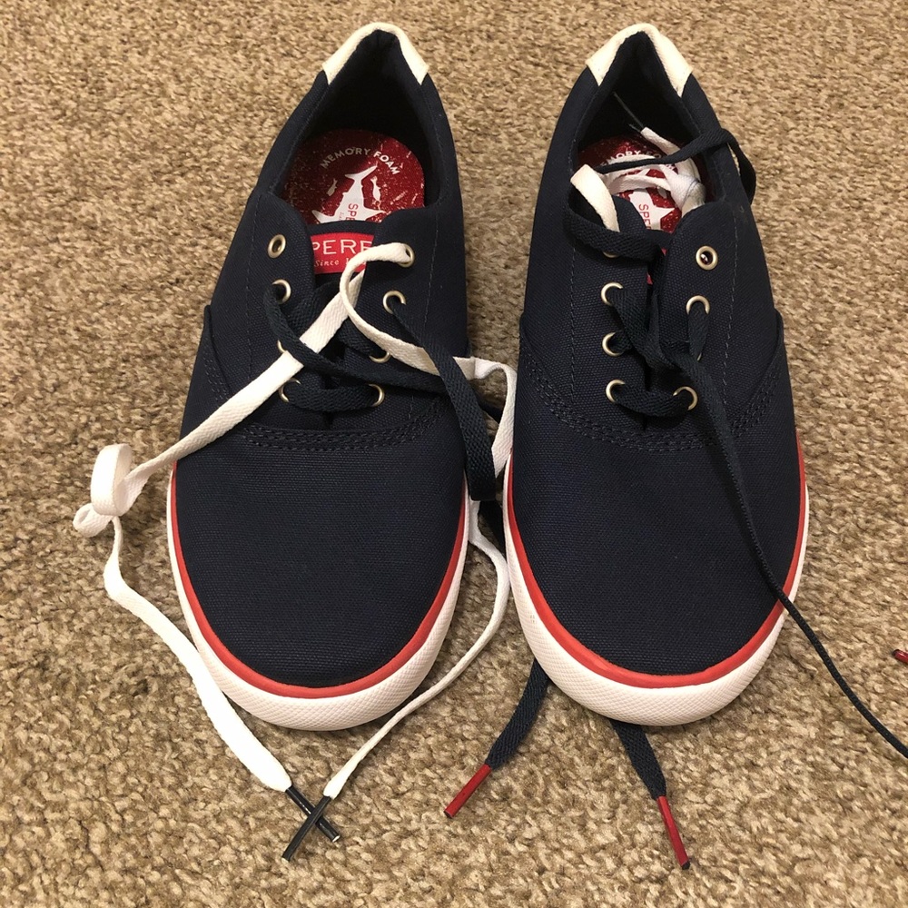 Sperry shoes size 7.5